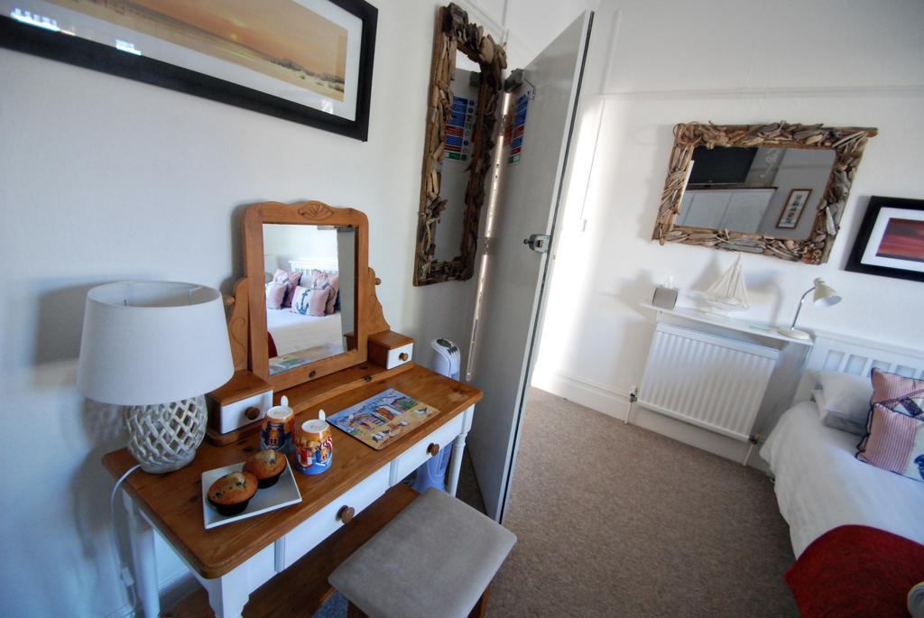 Southern Breeze Lodge - Adults Only Bournemouth Room photo